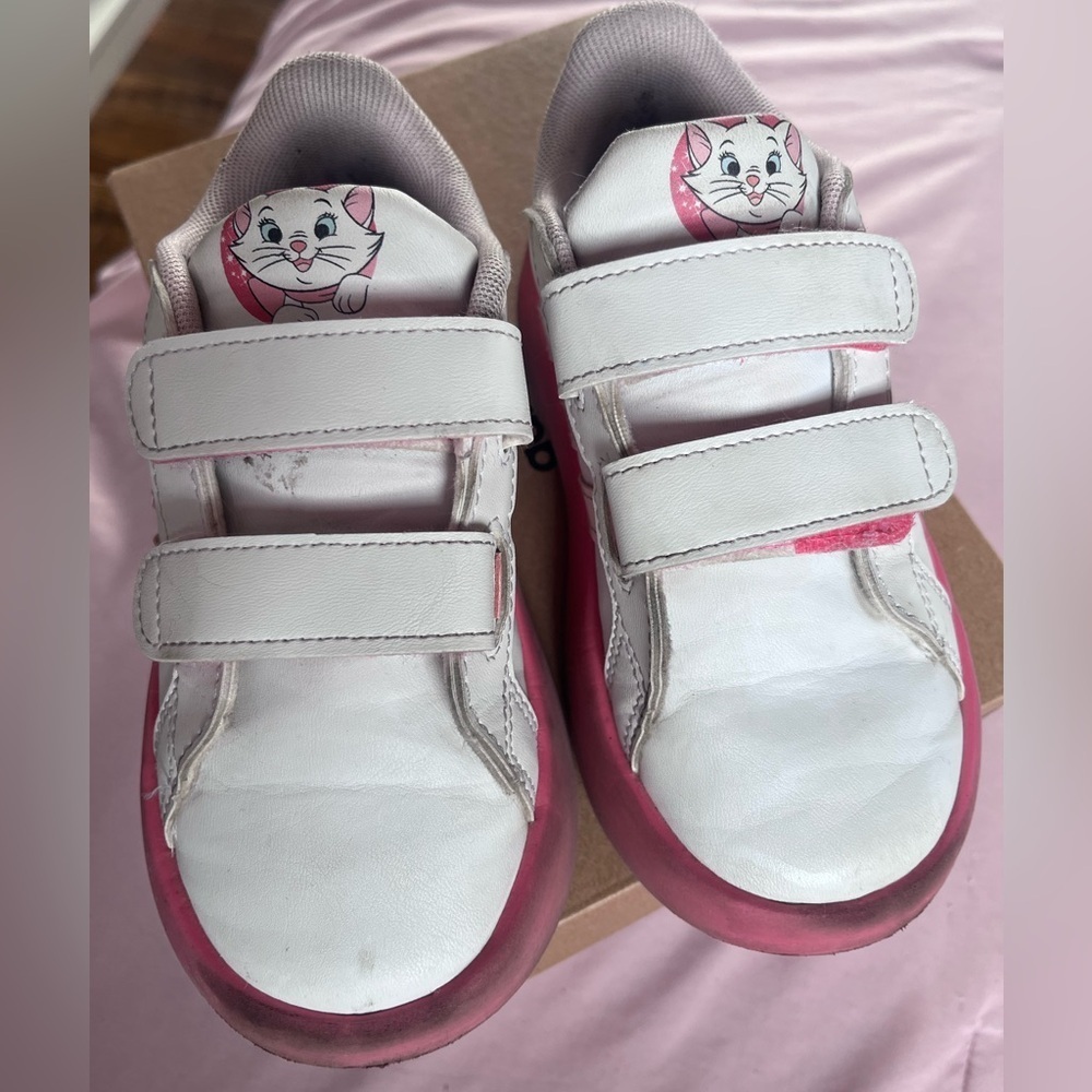 Disney Adidas Grand Court 2.0 Marie